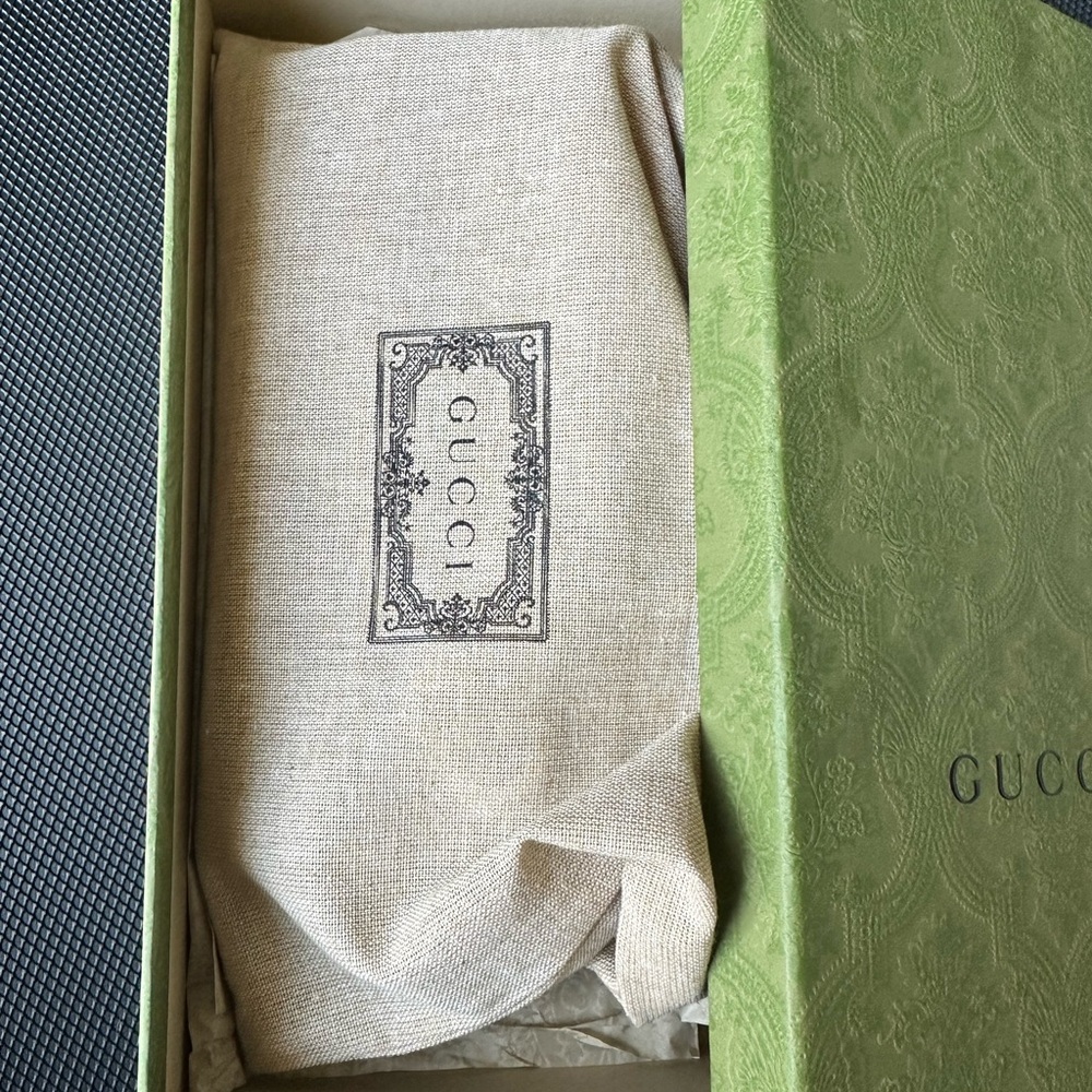 Gucci wallet - Picture 10 of 10